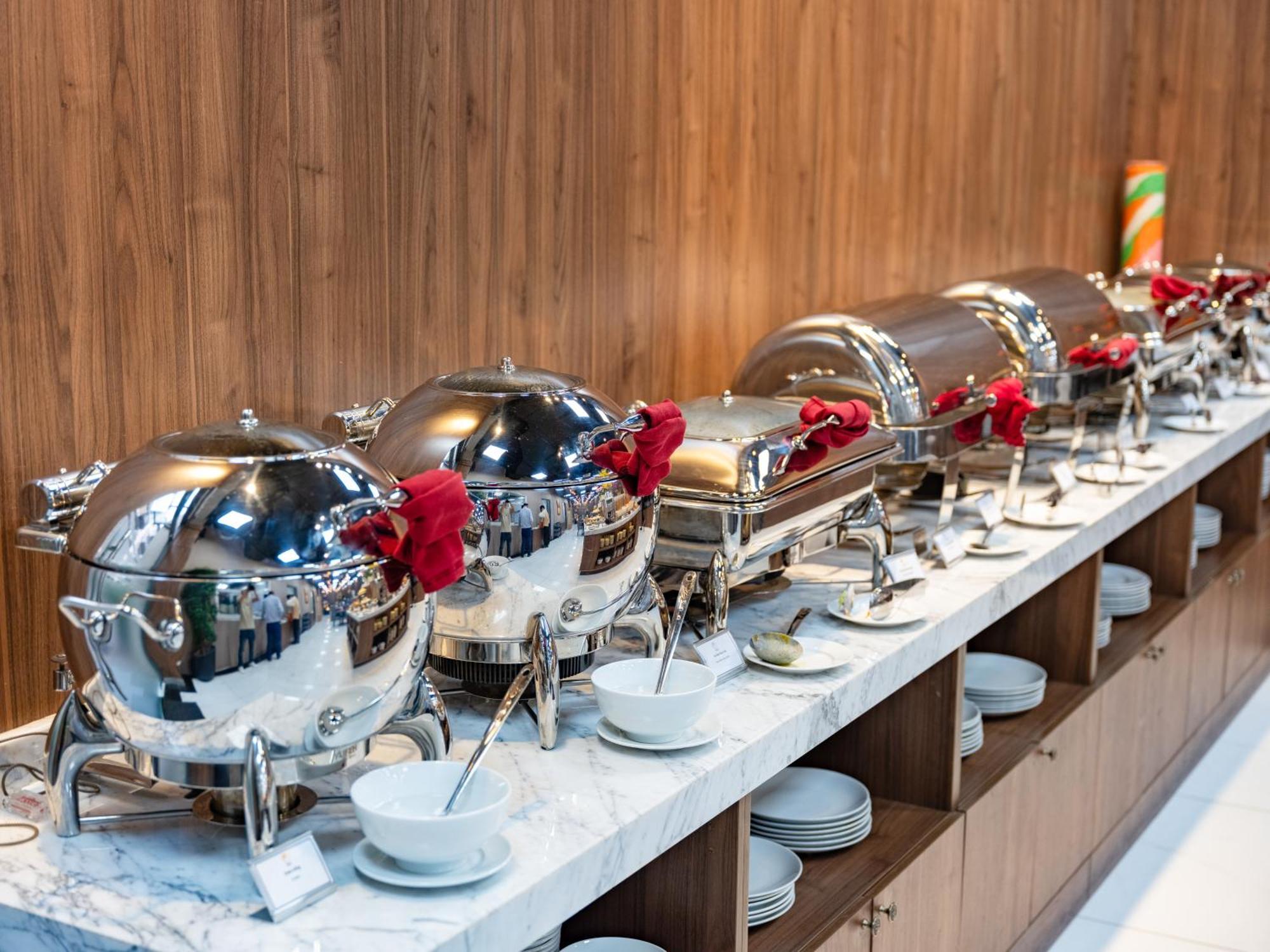 Nesta Hotel & Spa Hanoi Bagian luar foto