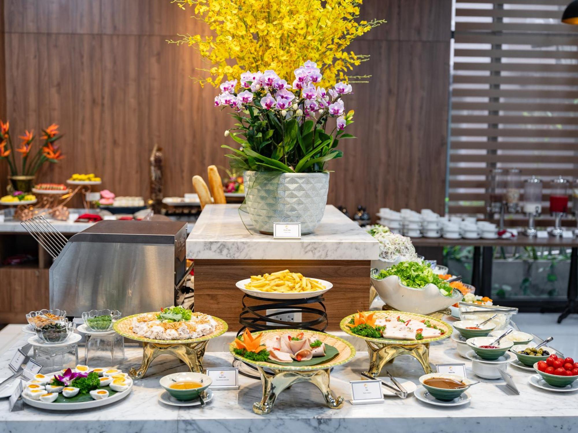 Nesta Hotel & Spa Hanoi Bagian luar foto