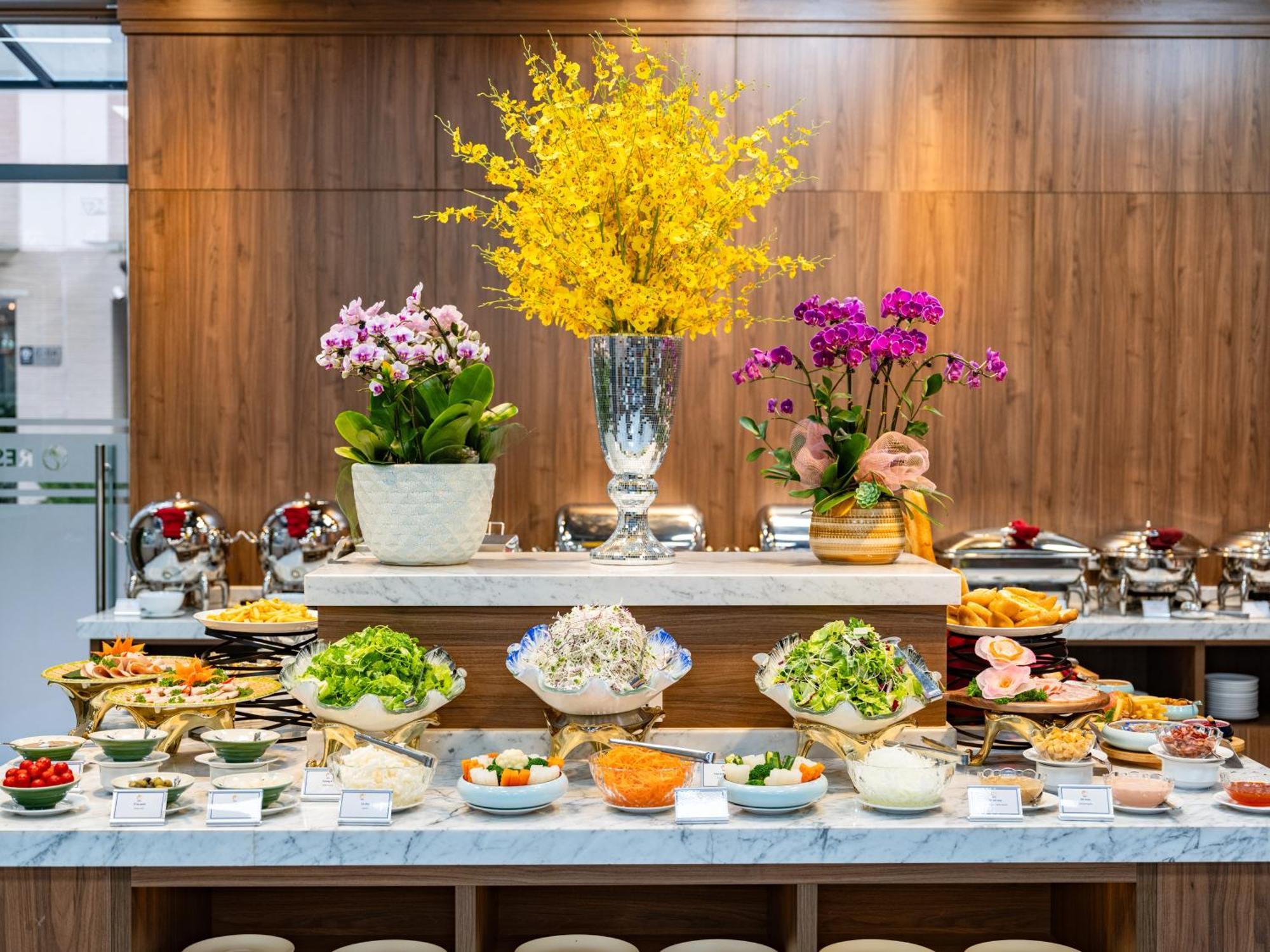 Nesta Hotel & Spa Hanoi Bagian luar foto